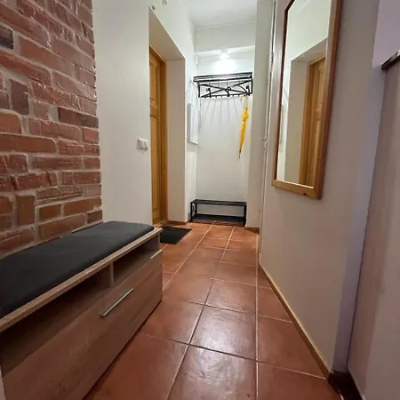 Appartamento Cozy Flat With Fireplace